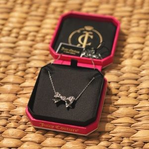 NWT Juicy Couture Pave Bow Necklace